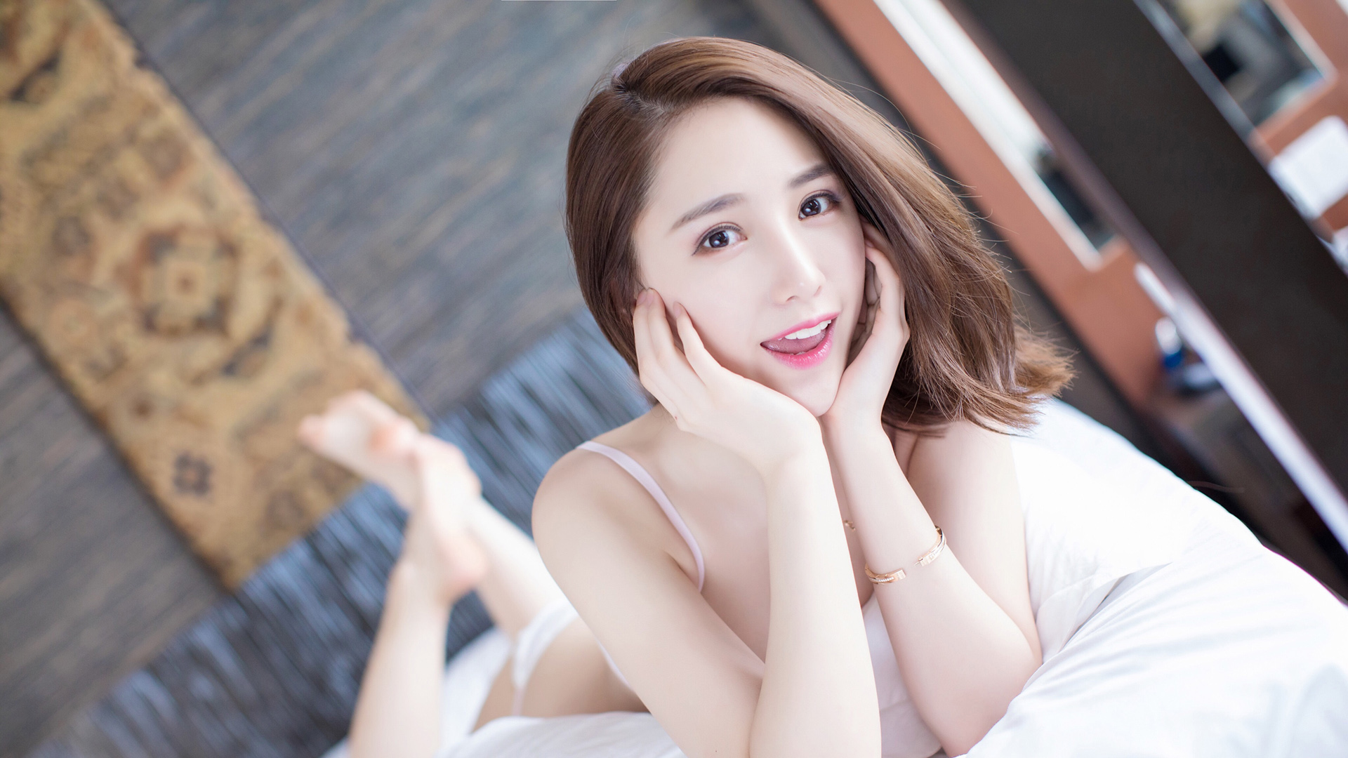 情圣满枫:女生想要“嫁”给你了, 才会有这3个动作, 直男要懂