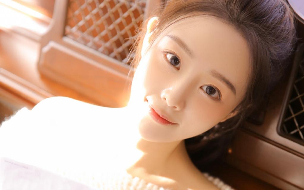 坤少攻心术:没钱还不帅,如何追到高分正妹?