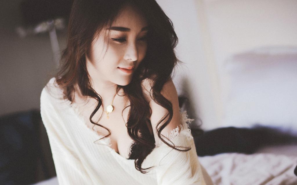 加喜欢的女生如何聊天?只需3招,让她好感爆棚