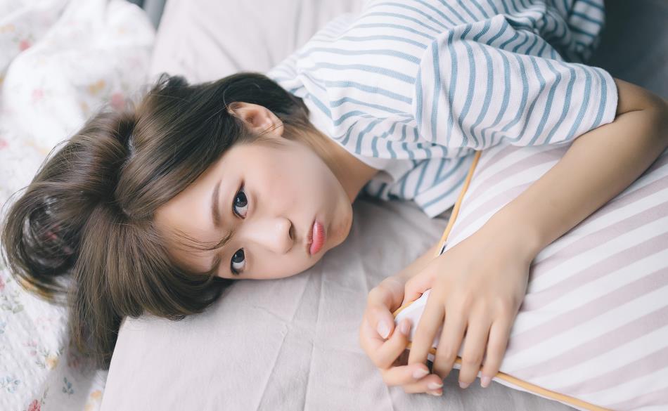 幽默安慰痛经,3招让女生对你好感爆棚