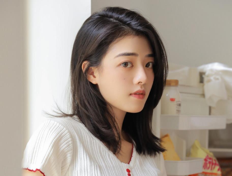 长得丑的男生怎么追女生?三个方法,让你倍受欢迎!