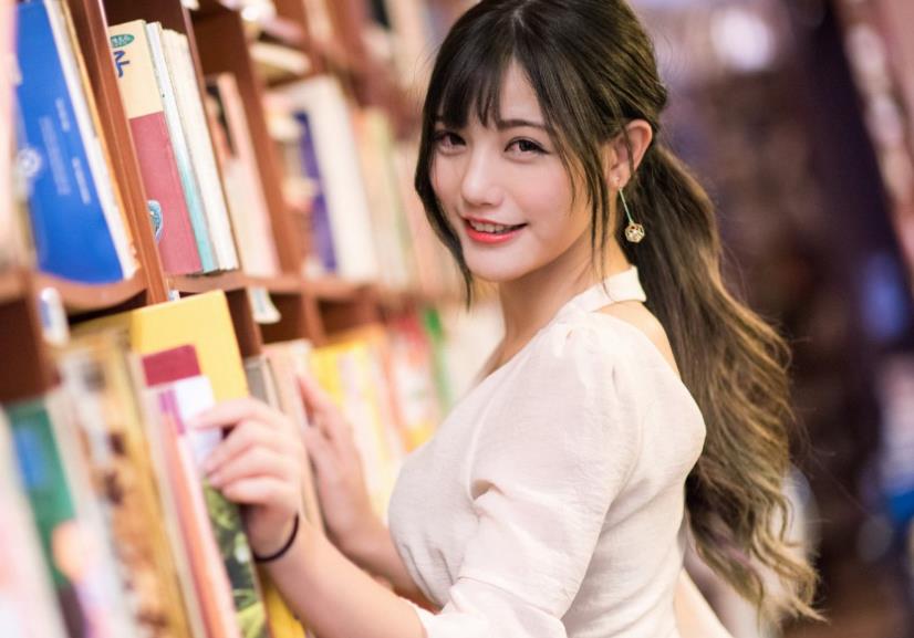 跟相亲女孩微信聊什么?相亲对象刚加微信怎么聊天?