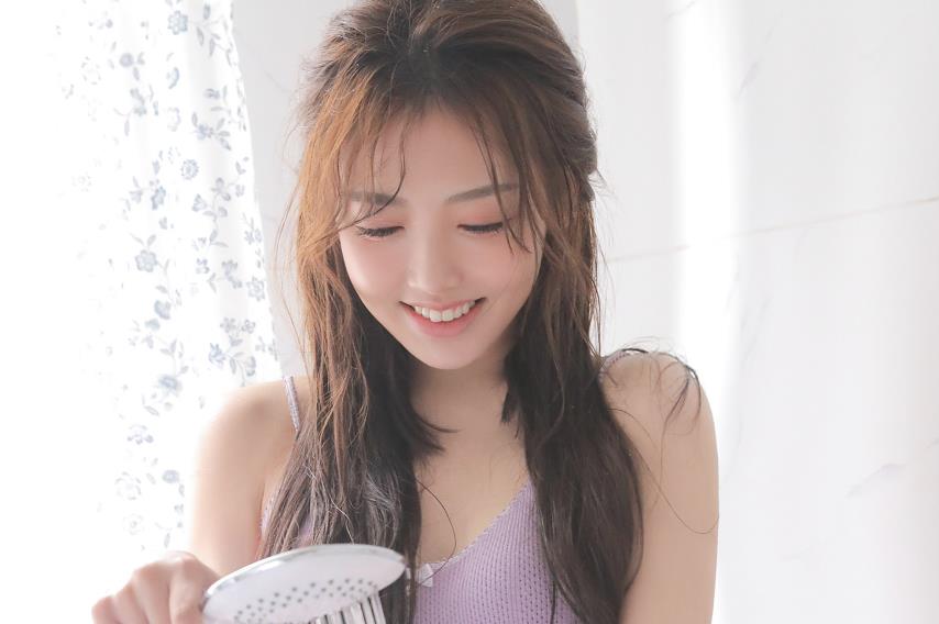 如何追一个不熟悉的女孩子?怎样去追求一个陌生的女生?