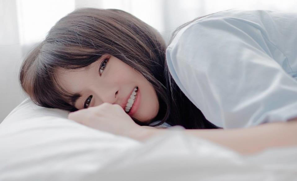 怎样追女生才能追到手,3个吸引法则,老实人要懂
