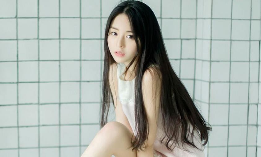 和女生聊天她很冷淡怎么办,三个技巧,让你们开怀畅聊